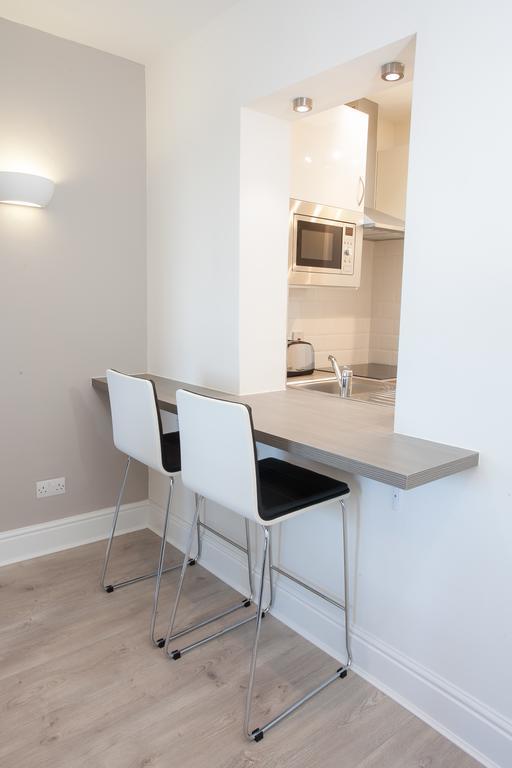 Temple Bar Essex Apartments Δουβλίνο Δωμάτιο φωτογραφία