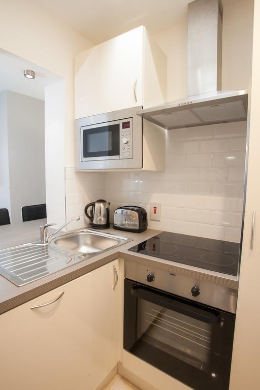 Temple Bar Essex Apartments Δουβλίνο Δωμάτιο φωτογραφία