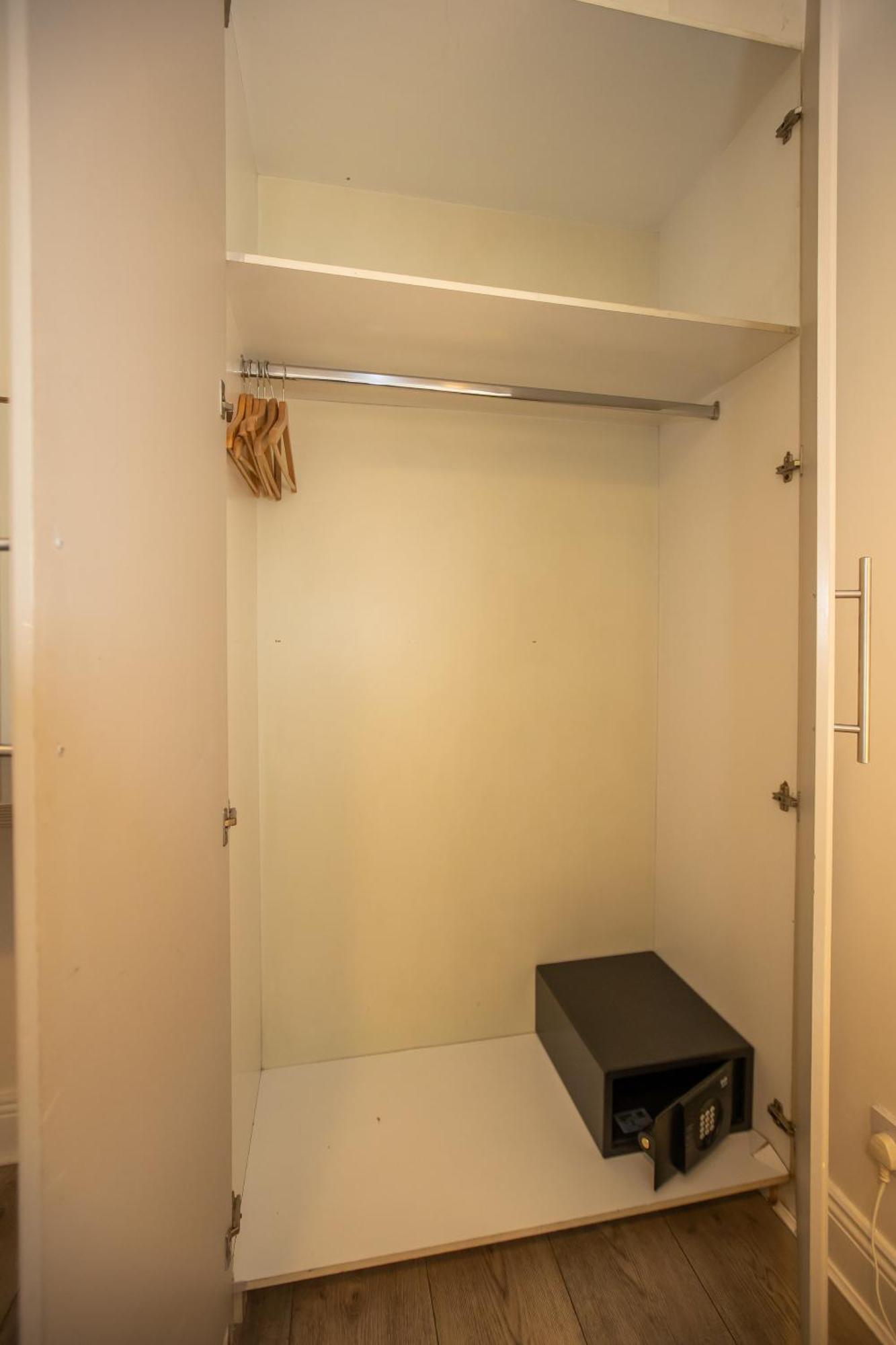 Temple Bar Essex Apartments Δουβλίνο Εξωτερικό φωτογραφία